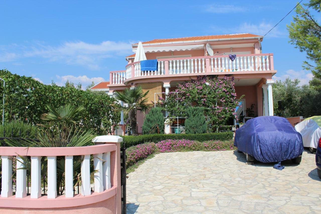 ורסי Apartmani Misak מראה חיצוני תמונה