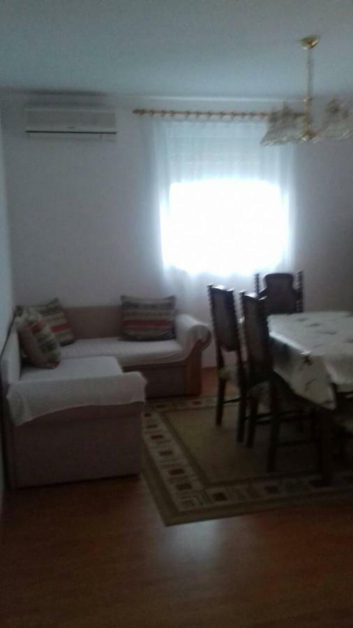 ורסי Apartmani Misak מראה חיצוני תמונה