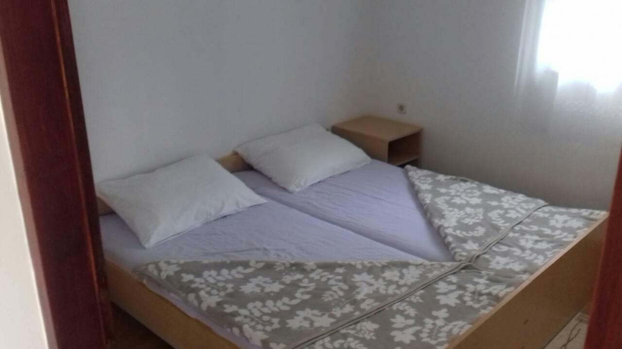 ורסי Apartmani Misak מראה חיצוני תמונה
