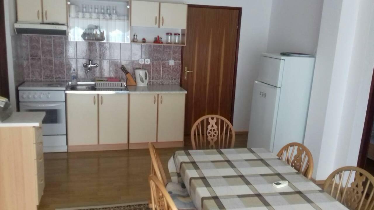 ורסי Apartmani Misak מראה חיצוני תמונה