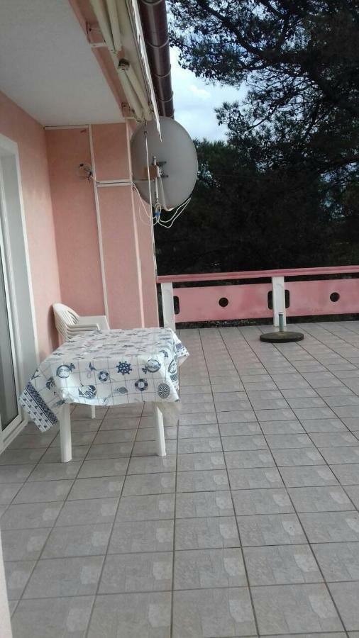 ורסי Apartmani Misak מראה חיצוני תמונה